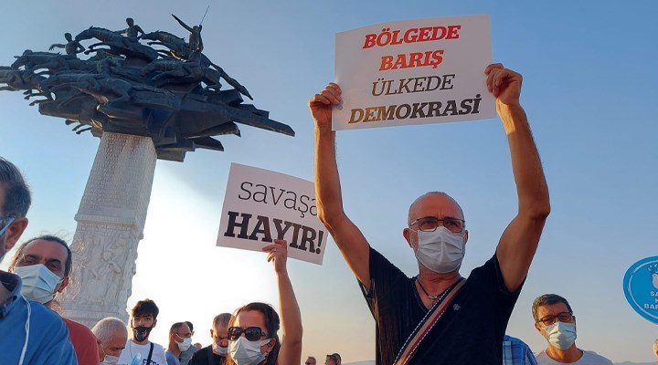 İzmir’den barış çağrısı: Savaş politikaları kaybedecek