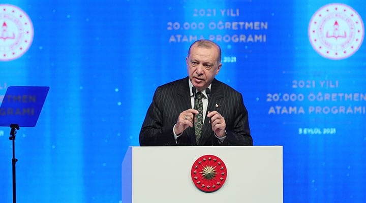 Erdoğan: Öğretmen maaşlarını en çok iyileştiren ülke Türkiye