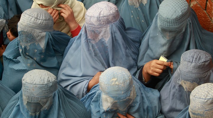 Taliban açıklaması tepki çekmişti: Cumhuriyet Kadınları Derneği’nde toplu istifa