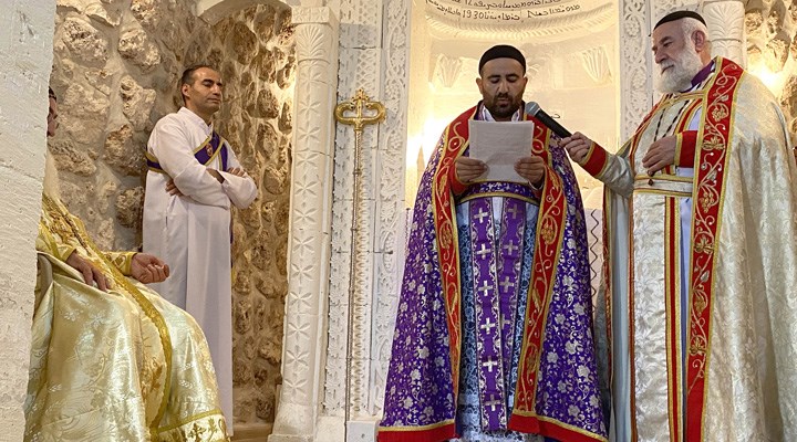 Midyat'ta Süryani cemaati 30 yıl sonra papaz töreni gerçekleştirdi