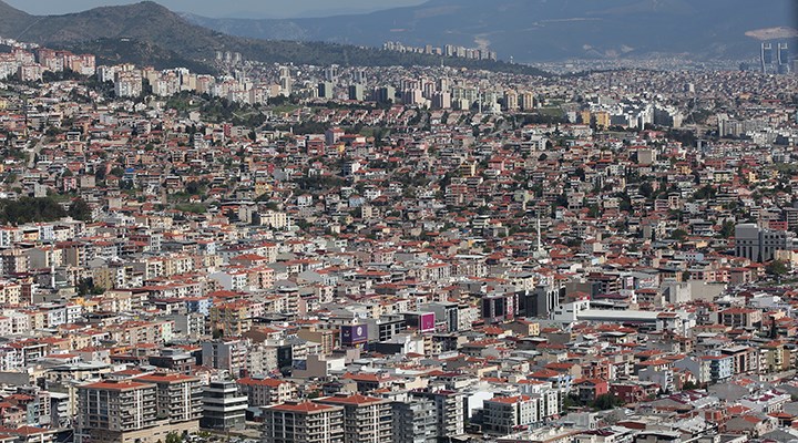 İzmir'de konut satışları yüzde 30,6 azaldı