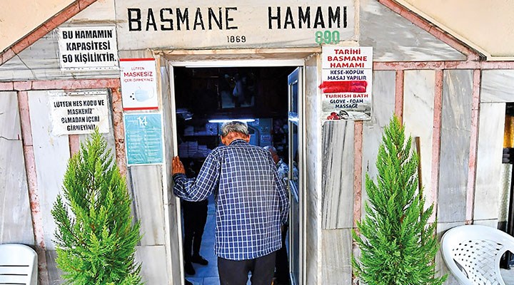Basmane Hamamı’nın  kapıları evsizlere açıldı