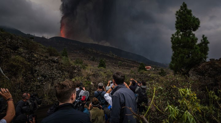 La Palma Adası'nda lavlar nedeniyle bir haftada 462 ev yandı
