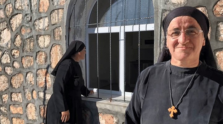 Süryani rahibe, 36 yıl sonra köyüne döndü