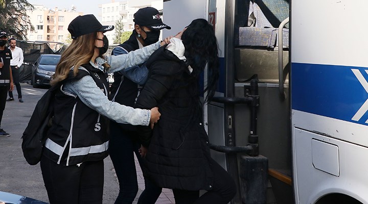 Arjantin’de yakalanan Camgöz'ün çetesine İzmir'de operasyon: 24 kişi tutuklandı