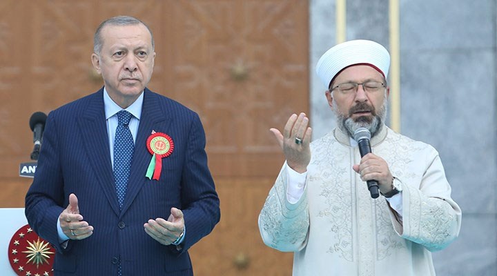MetroPOLL anketi: AKP seçmeninin yüzde 72'si din adamlarının siyasetle uğraşmasına karşı