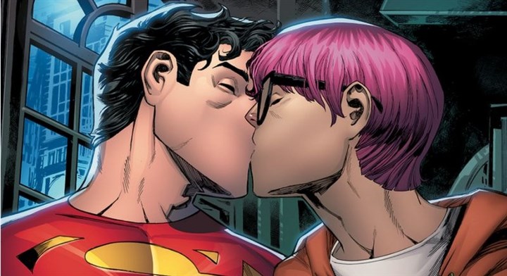 Yeni Superman karakteri biseksüel