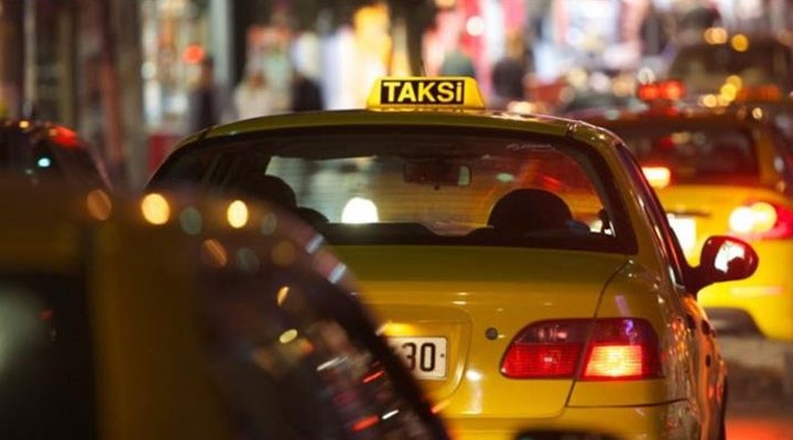 İmamoğlu açıkladı: İstanbul'da yeni taksi sistemi