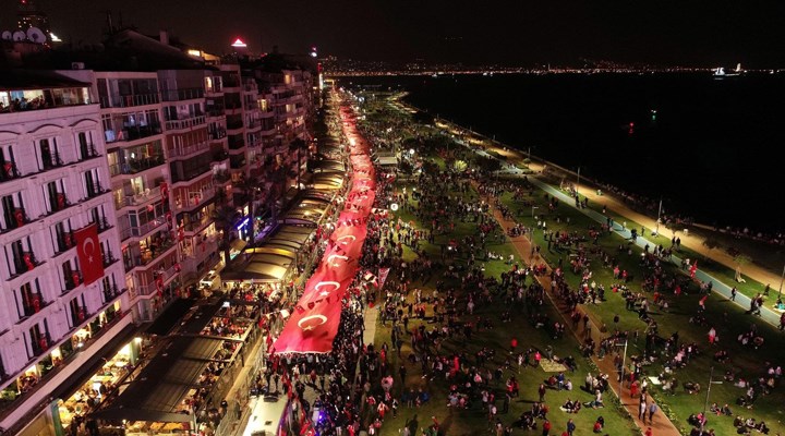 İzmir Cumhuriyet Bayramı’na hazırlanıyor
