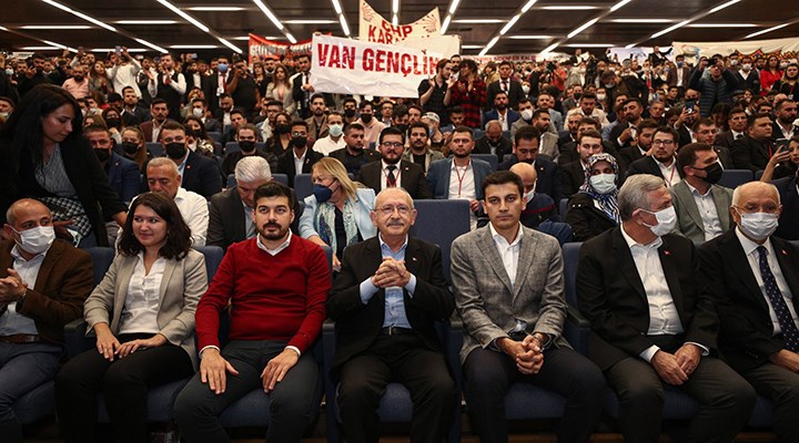 CHP Gençlik Kolları'nda yeni başkan Gençosman Killik