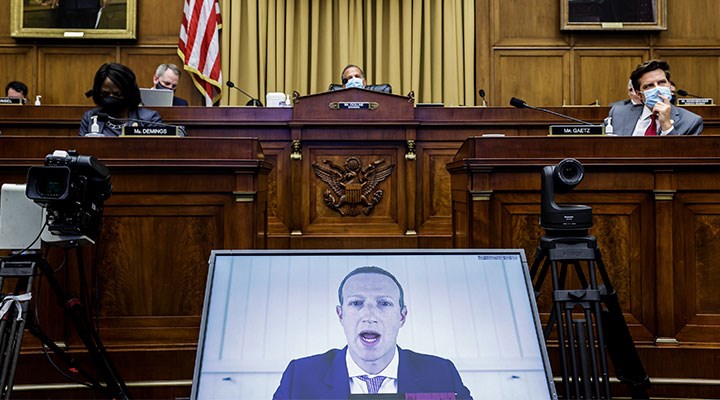 Zuckerberg etik kuralları çiğnedi