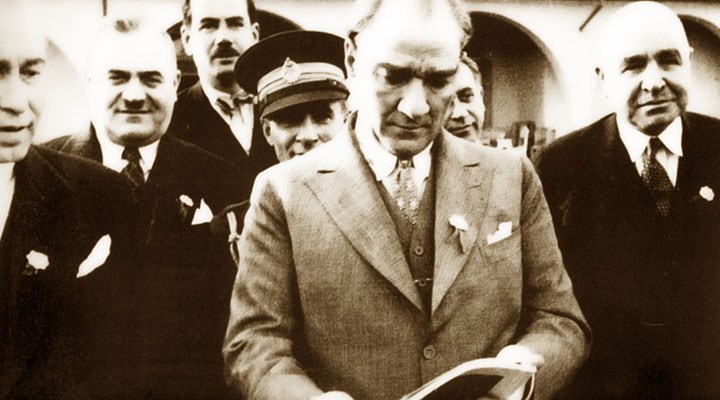 Atatürk sergi, konser ve tiyatroyla anılacak