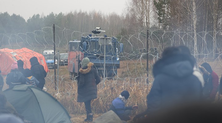 Göçmen krizi: AB, Belarus'a yaptırımları genişletiyor