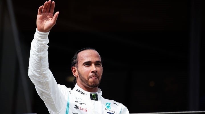 F1 Brezilya Grand Prix'sinde sıralama turlarının galibi Lewis Hamilton