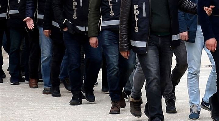 İzmir merkezli 21 ilde FETÖ operasyonu: 112 gözaltı kararı