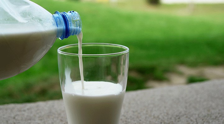 Süt üreticilerinden ortak açıklama: "Sıkıntı büyük, maliyetlerimiz arttı"