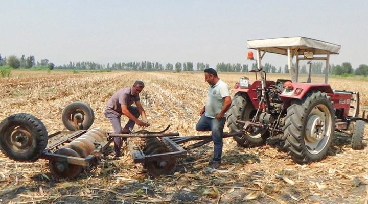 Kriz çiftçiyi vurdu: Traktörler satışa çıktı