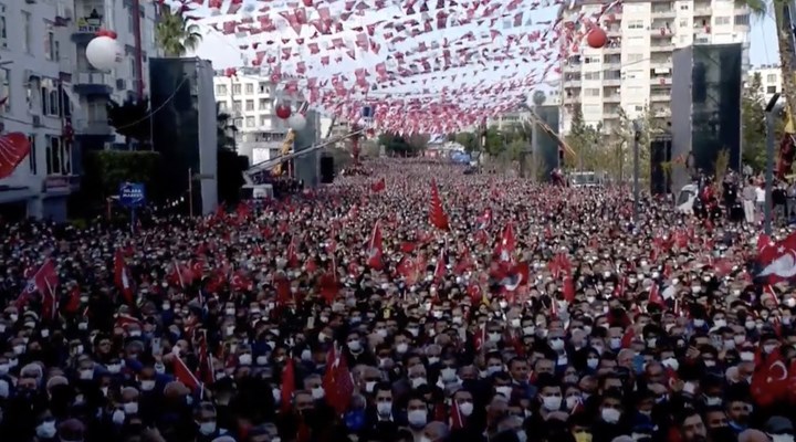 Yandaş medya CHP mitingini görmezden geldi; NTV yarıda kesti