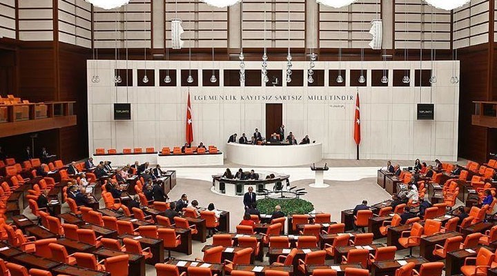 AKP, stokçulara ceza artırımı için TBMM’ye yasa teklifi sunacak