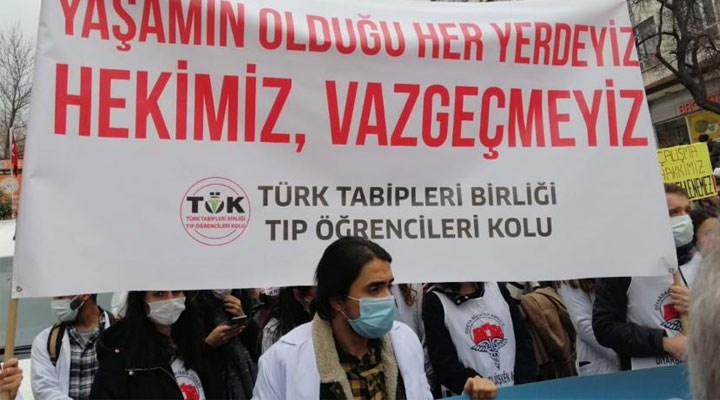 Tıp öğrencileri: "TTB'nin grev çağrısına biz de katılıyor, yarın dersleri boykot ediyoruz”