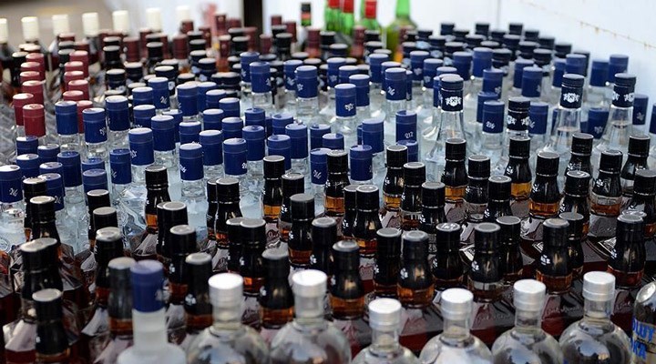 Antalya'da bir kişi sahte içkiden öldü