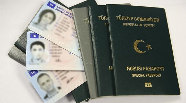 Kimlik, pasaport ve sürücü belgelerinin ücretleri belli oldu