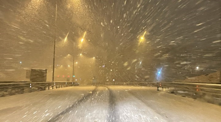 İstanbul'da kar yağışı: Etkisini artırması bekleniyor
