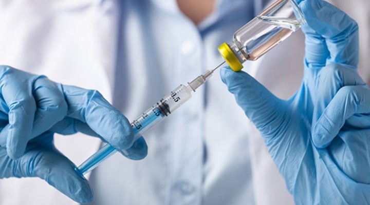 Dr. Toker: Üçüncü doz aşısını yaptırmayan kişilerde akciğer tutulumu yaşanıyor