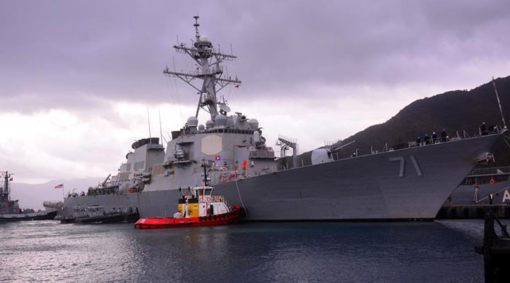 ABD, savaş gemilerine Akdeniz'de kalma emri verdi