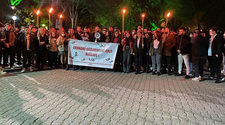 CHP İzmir İl Gençlik Kolları’ndan zamlara tepki: Bu düzen böyle gitmeyecek