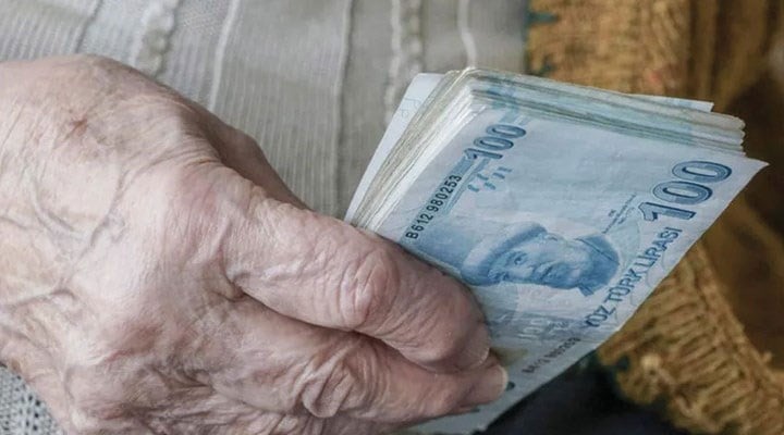 "En düşük emekli aylığı, asgari ücretin 1,7 kat gerisinde kaldı"