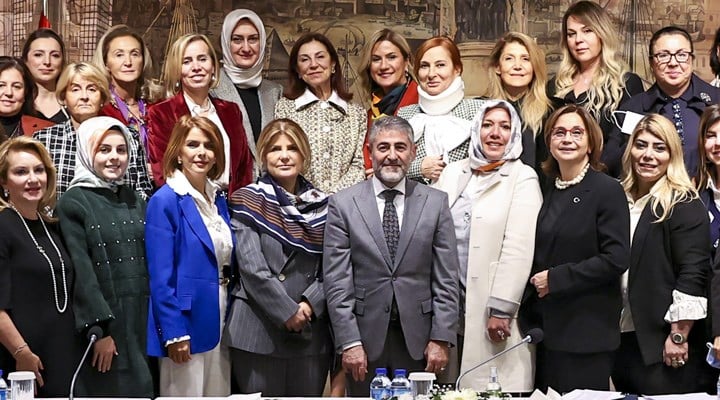 Nureddin Nebati, iş dünyasının kadın temsilcileriyle bir araya geldi
