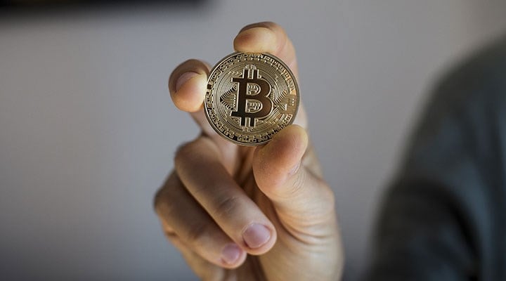 Bitcoin 'ölüm kavşağı'na yaklaşıyor: En son 30 bin dolara düşmüştü