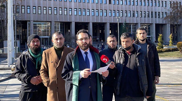 Ankara'da bir grup, Sezen Aksu hakkında suç duyurusunda bulundu