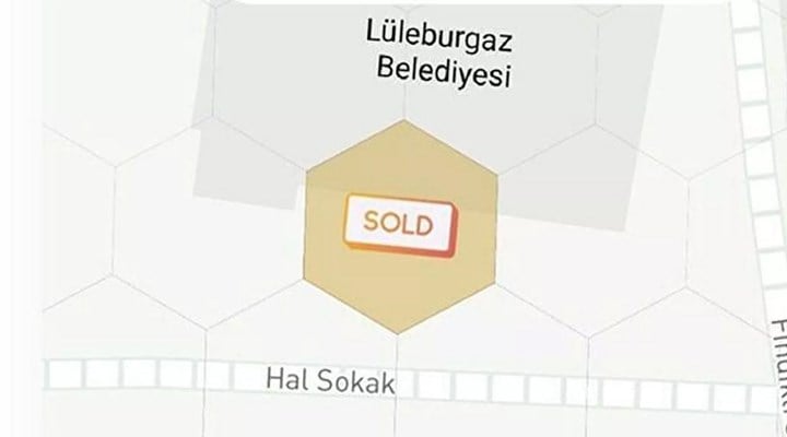 Lüleburgaz Belediye binası Metaverse'de 10 dolara satıldı