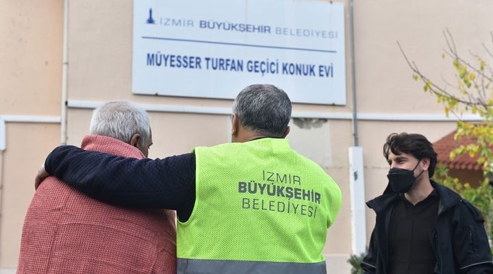 İzmir Büyükşehir Belediyesi'nden evsiz yurttaşlara konaklama hizmeti
