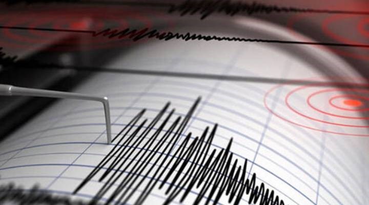 Yanardağ felaketinin yaşandığı Tonga'da 6.2'lik deprem