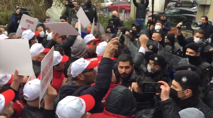 İşten çıkarılan Bakırköy Belediyesi işçilerinin eylemine polis engeli!