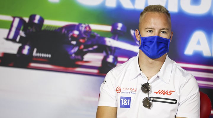 Haas F1 Takımı, Rus sürücüsü Nikita Mazepin'in sözleşmesini feshetti