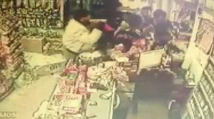 Esenyurt'ta kargo çalışanları müşteriyi bıçakladı