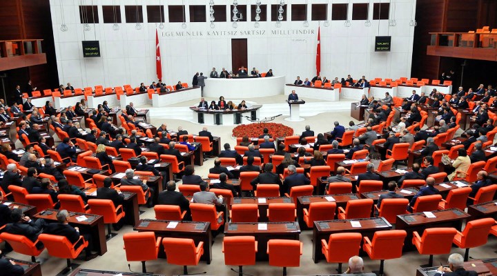 'Yoksulluğun araştırılması' önergesi MHP ve AKP oylarıyla reddedildi