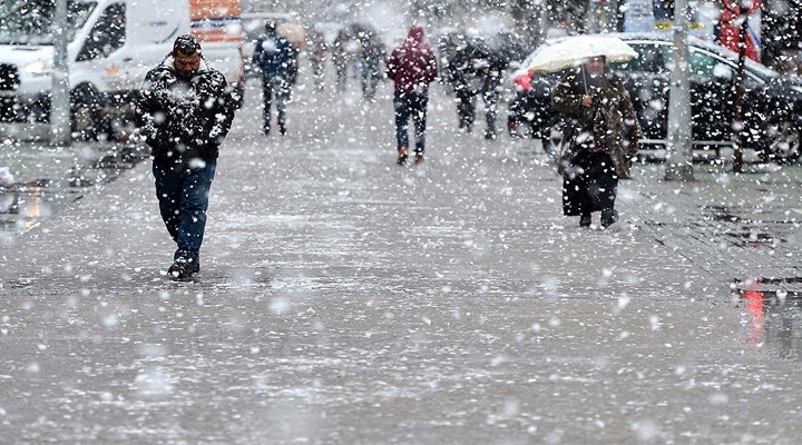 Meteoroloji'den birçok il için kuvvetli kar yağışı uyarısı