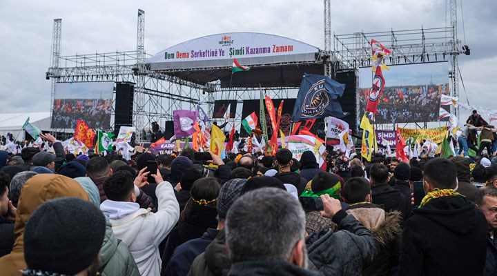 İstanbul Valiliği, HDP’nin Newroz etkinliğinde 83 kişinin gözaltına alındığını açıkladı