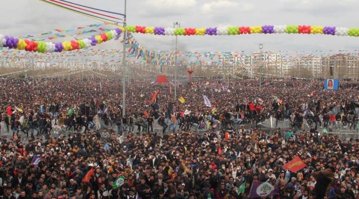 Diyarbakır’daki Newroz etkinliğinde gözaltına alınanların 266'sı serbest bırakıldı