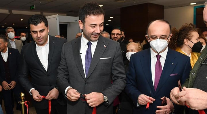 Beşiktaş Belediyesi'nde 65+ Yaşam Ofisi açıldı