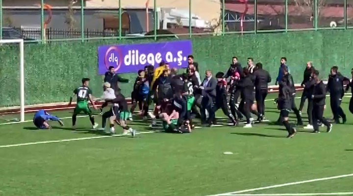 Elazığ’da amatör lig maçında kavga: 16 futbolcu ile 2 yöneticiye kırmızı kart