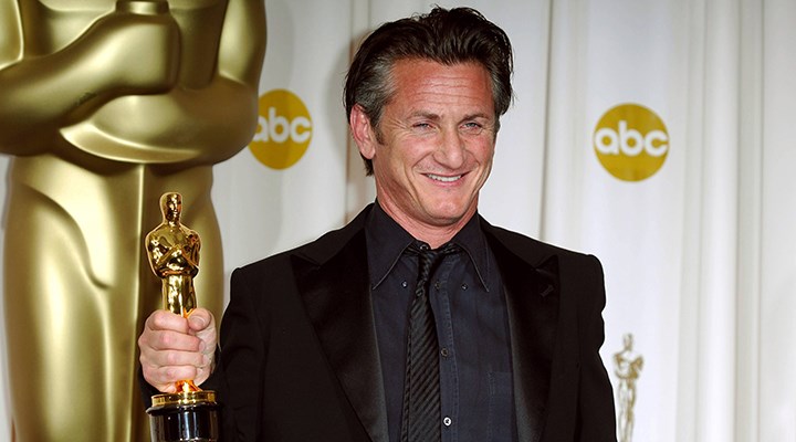 Sean Penn: Zelenski Oscar töreninde konuşturulmazsa, aldığım ödülleri eriteceğim