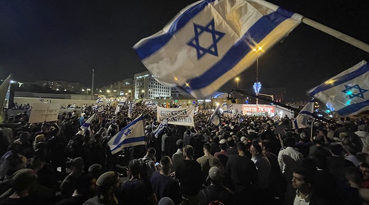 Netanyahu'dan Kudüs'te 'hükümet istifa' mitingi