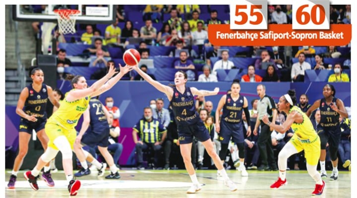Fenerbahçe şampiyonluğu 5 sayı farkla elinden kaçırdı