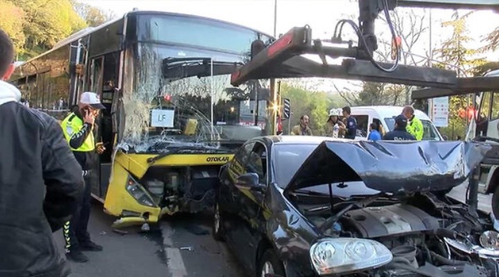 Sarıyer’de İETT otobüsü 15 araca çarptı: 4 yaralı